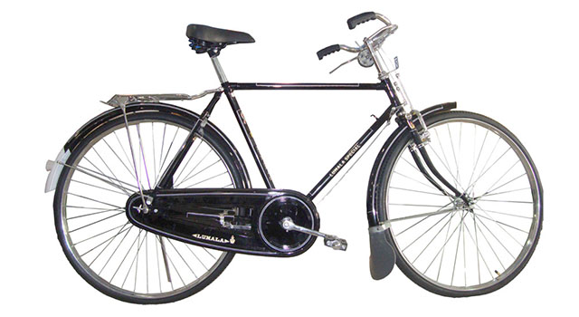 Traditional Bicycle Rental Jaffna
